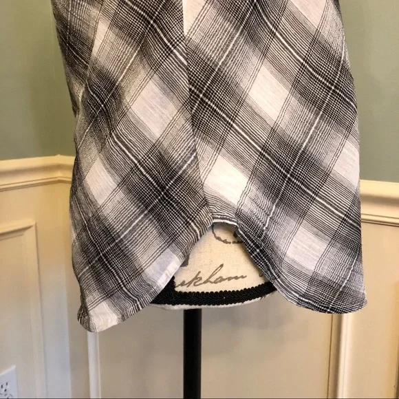 Lauren Ralph Lauren black/white plaid bellsleeves - Picture 7 of 11